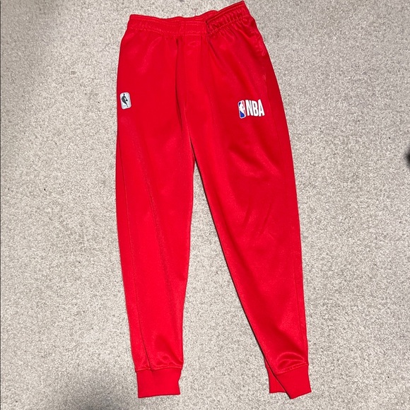 NBA Kids Bright Red Sweatpants - Picture 1 of 4